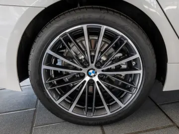 520d xDrive Luxury Line FACEL. HUD LASER LED H/K