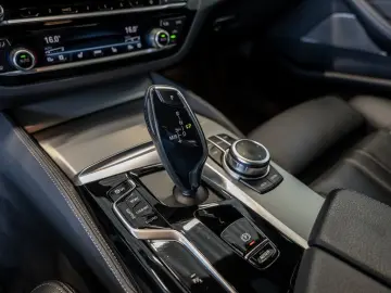 520d xDrive Luxury Line FACEL. HUD LASER LED H/K