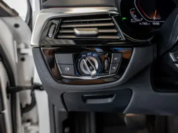 520d xDrive Luxury Line FACEL. HUD LASER LED H/K