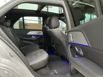 GLE 450 d 4MATIC AMG Night Pano HUD AHK Standhzg