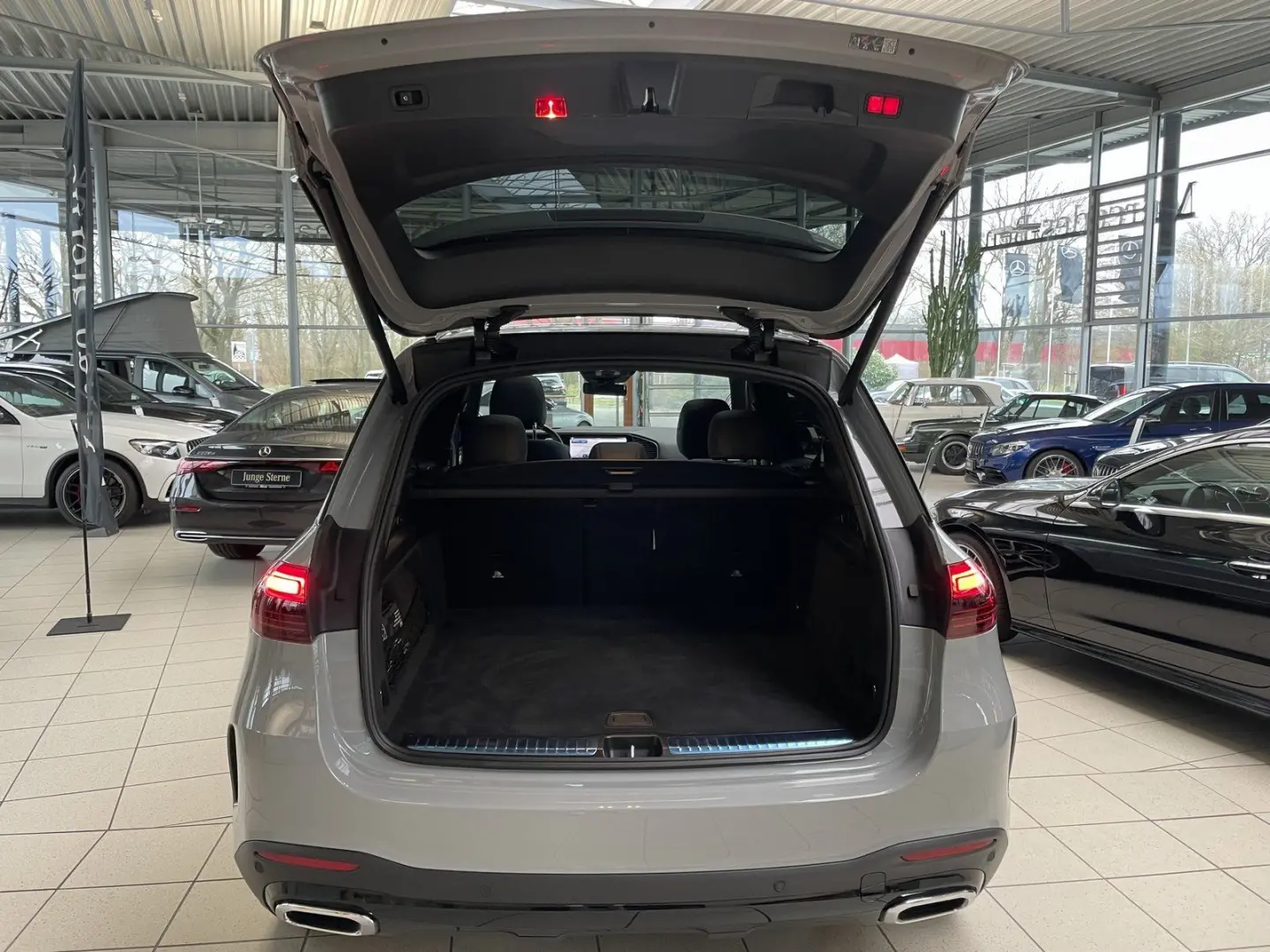 GLE 450 d 4MATIC AMG Night Pano HUD AHK Standhzg