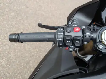 S 1000 RR Race-/Dynamik-Paket DDC LED Heizgriffe