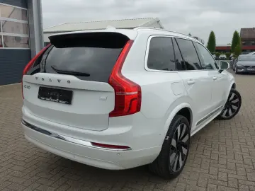 XC90 Recharge Plus T8 AWD/360°/Pano/H&K/BLIS