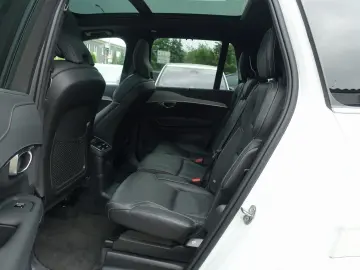 XC90 Recharge Plus T8 AWD/360°/Pano/H&K/BLIS