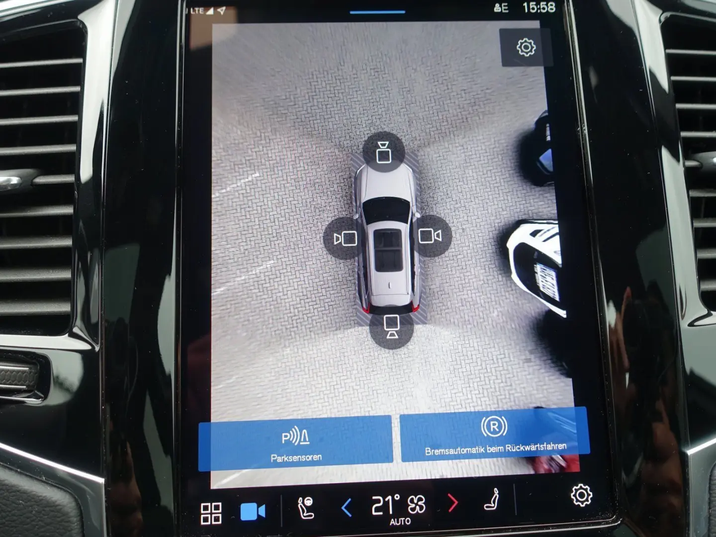 XC90 Recharge Plus T8 AWD/360°/Pano/H&K/BLIS
