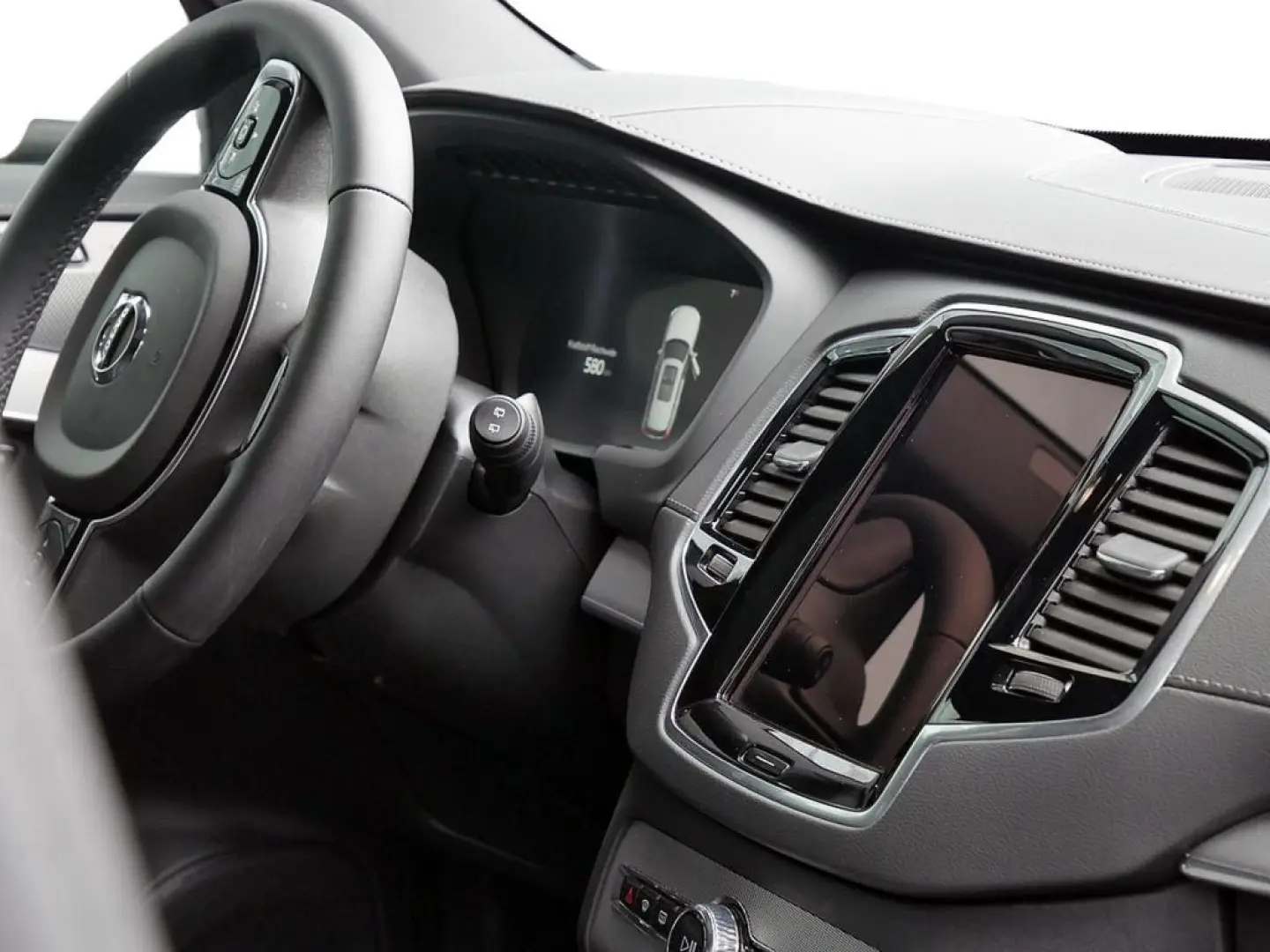 XC90 2.0 Plus Bright Recharge Plug-In Hybrid AWD
