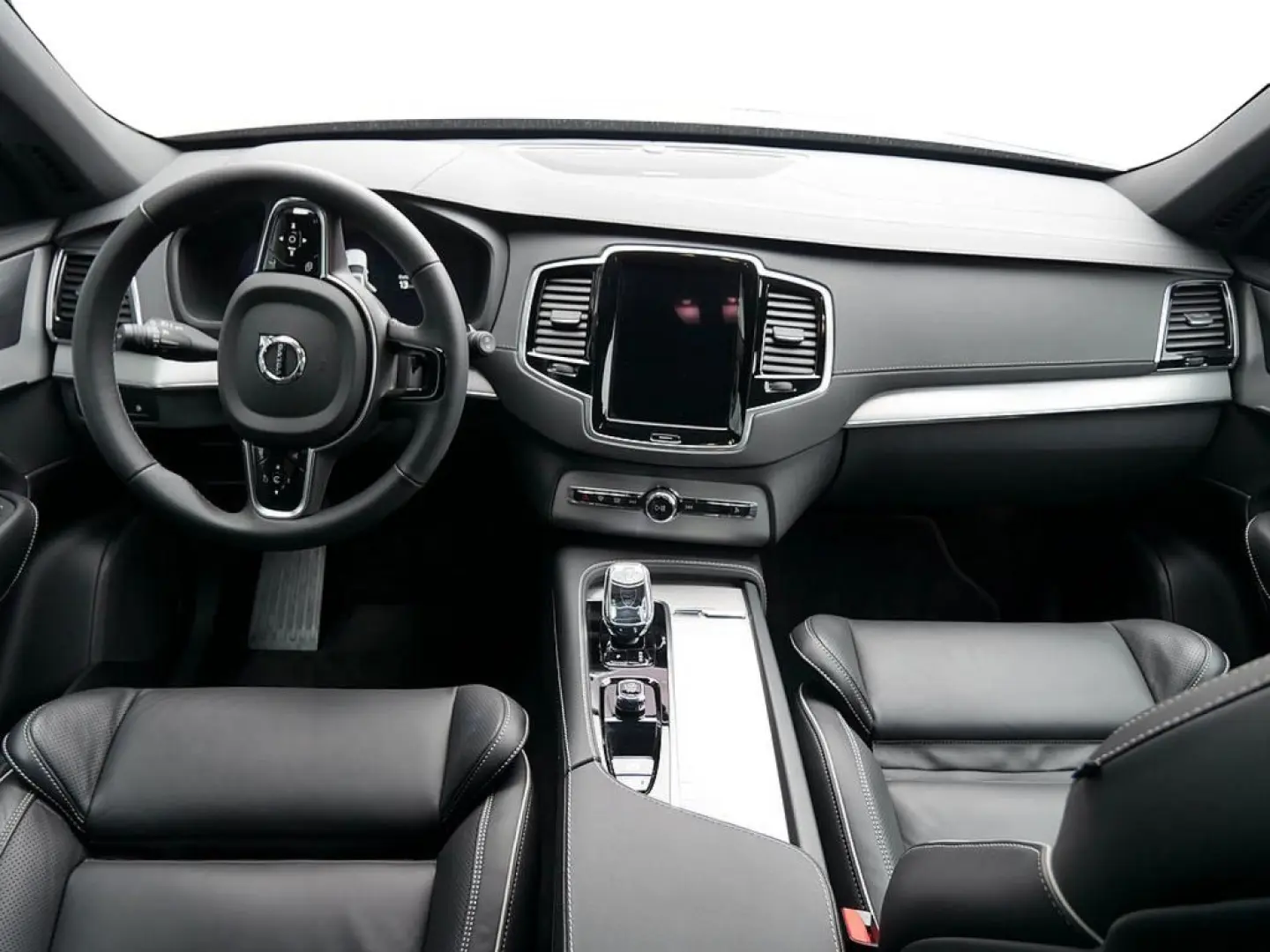 XC90 2.0 Plus Bright Recharge Plug-In Hybrid AWD