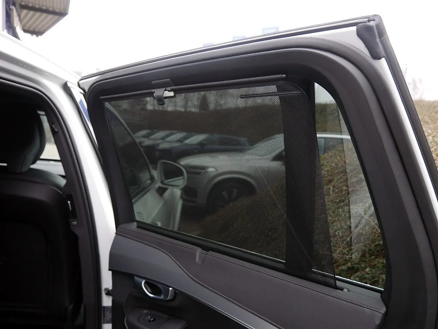 XC90 2.0 Plus Bright Recharge Plug-In Hybrid AWD
