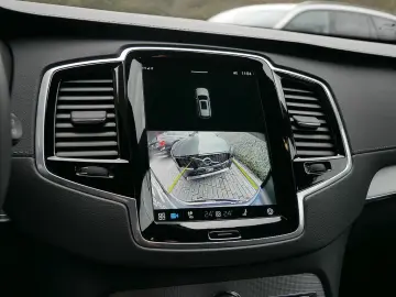 XC90 2.0 Plus Bright Recharge Plug-In Hybrid AWD