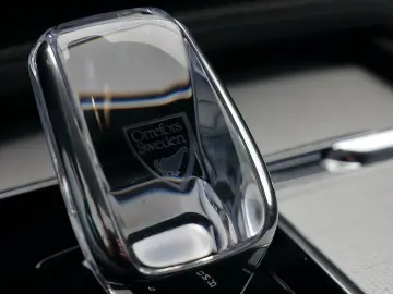 XC90 2.0 Plus Bright Recharge Plug-In Hybrid AWD