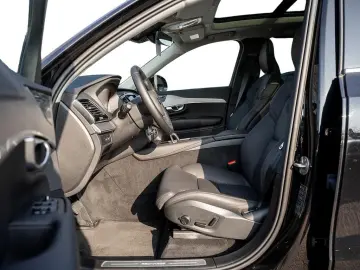 XC90 T8 Plus Bright AWD H/K PANO 360-GRAD-KAMERA