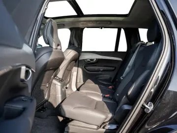 XC90 T8 Plus Bright AWD H/K PANO 360-GRAD-KAMERA