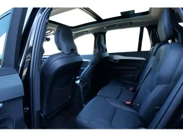 XC90 T8 Plus Bright Recharge Plug-In Hybrid AWD