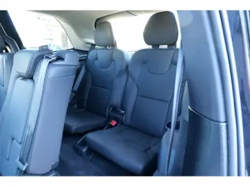 XC90 T8 Plus Bright Recharge Plug-In Hybrid AWD
