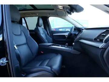XC90 T8 Plus Bright Recharge Plug-In Hybrid AWD