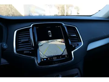 XC90 T8 Plus Bright Recharge Plug-In Hybrid AWD