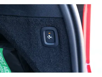 XC90 T8 Plus Bright Recharge Plug-In Hybrid AWD