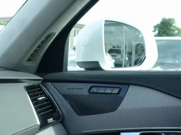XC90 Recharge Ultimate T8 AWD/Pano/360°/H&K/BLIS