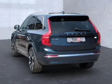 XC90 T8 Recharge Ultra Bright Plug-In Hybrid AWD