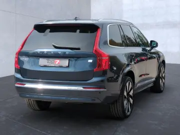 XC90 T8 Recharge Ultra Bright Plug-In Hybrid AWD