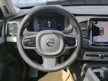 XC90 T8 Recharge Ultra Bright Plug-In Hybrid AWD