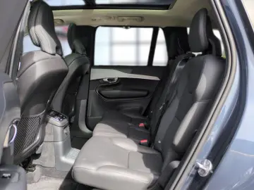 XC90 T8 Recharge Ultra Bright Plug-In Hybrid AWD