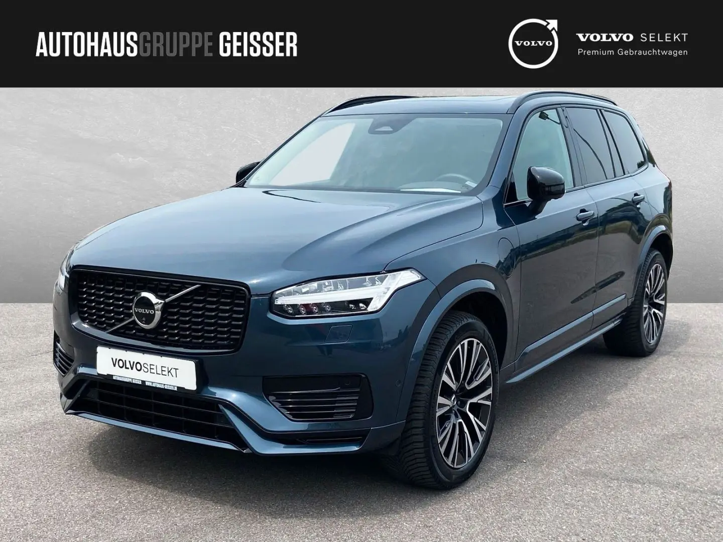 XC90 T8 AWD Recharge Plus Dark 7-Sitzer AHK