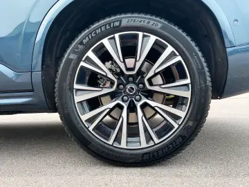 XC90 T8 AWD Recharge Plus Dark 7-Sitzer AHK