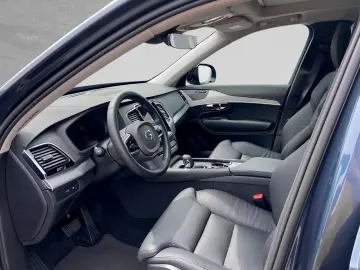XC90 T8 AWD Recharge Plus Dark 7-Sitzer AHK