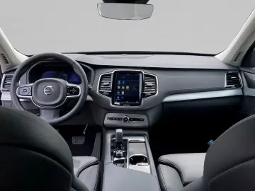 XC90 T8 AWD Recharge Plus Dark 7-Sitzer AHK