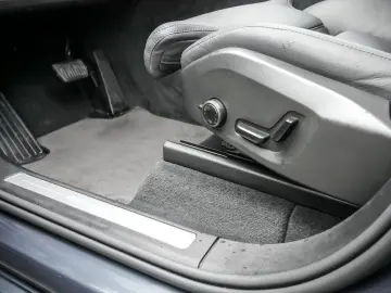 XC90 2.0 Ultimate Bright Recharge Plug-In Hybrid