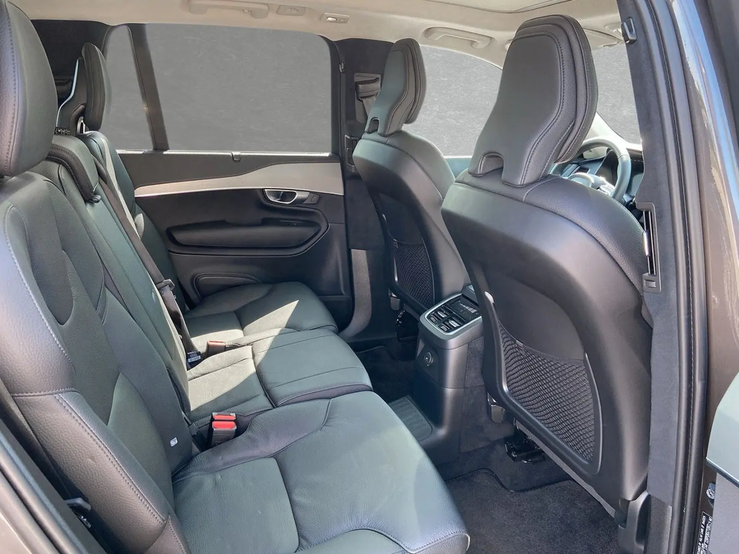 XC90 T8 AWD Recharge Ultimate Bright 7-Sitzer SD