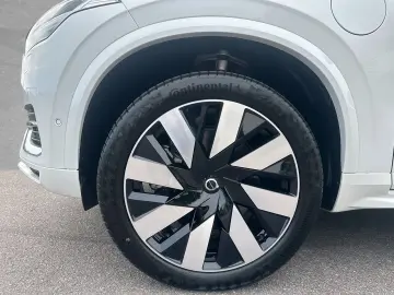 XC90 T8 AWD Recharge Plus Bright 7-Sitzer ACC