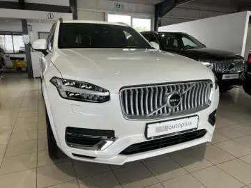 XC90 T8 Ultimate Bright Recharge AWD UPE103K B&W