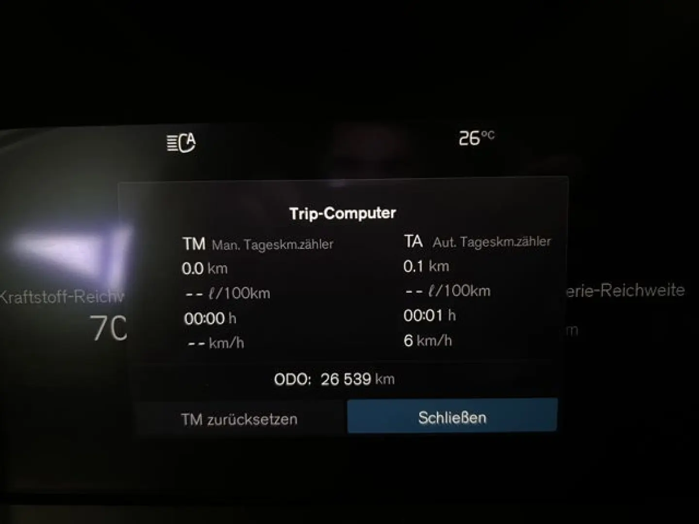 XC90 T8 Ultimate Bright Recharge AWD UPE103K B&W