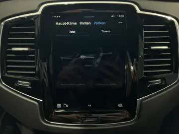 XC90 T8 Ultimate Bright Recharge AWD UPE103K B&W