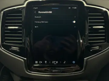 XC90 T8 Ultimate Bright Recharge AWD UPE103K B&W