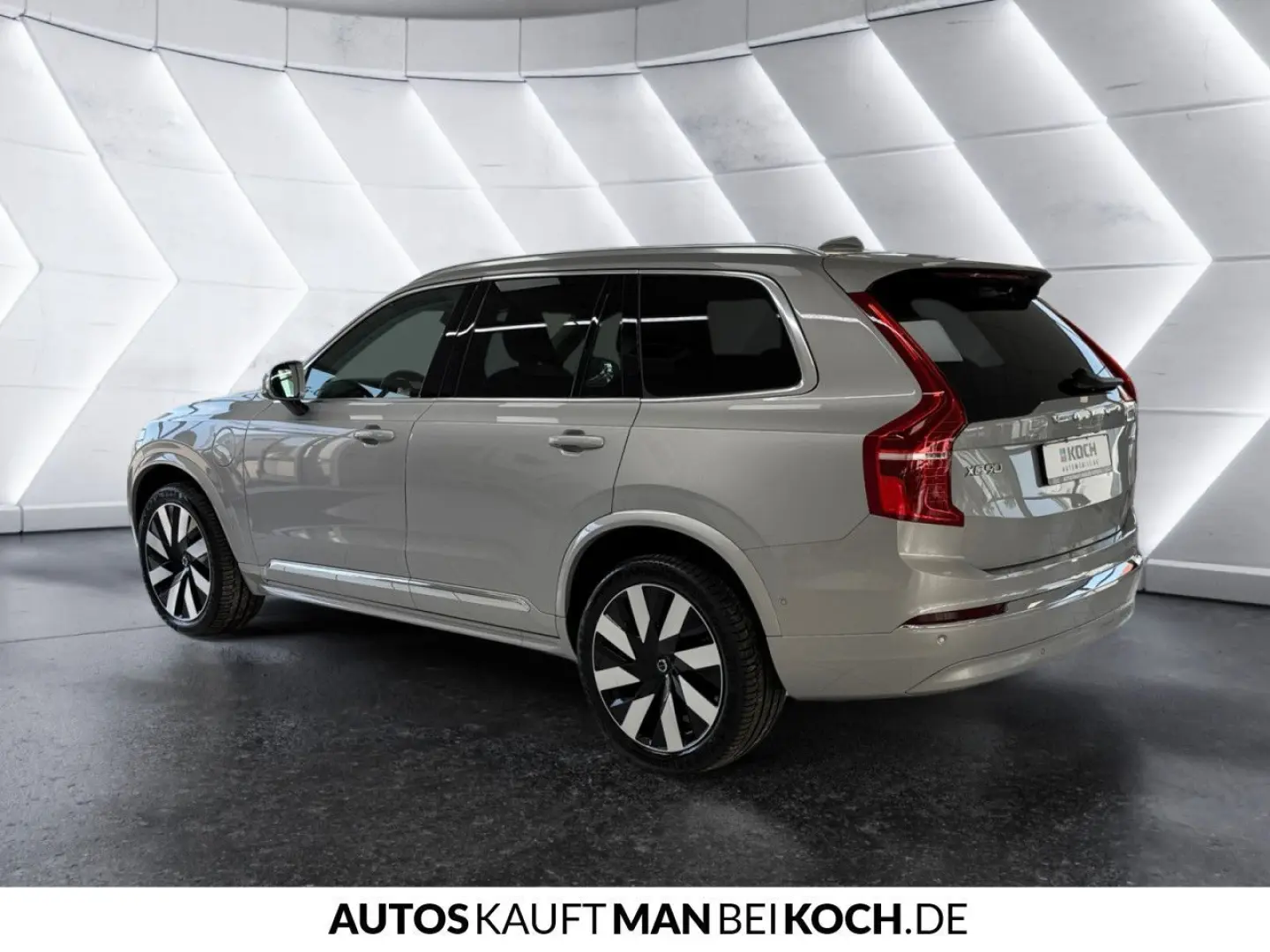 XC90 T8 Plug-In AWD Plus ACC BLIS PANO HUD 360