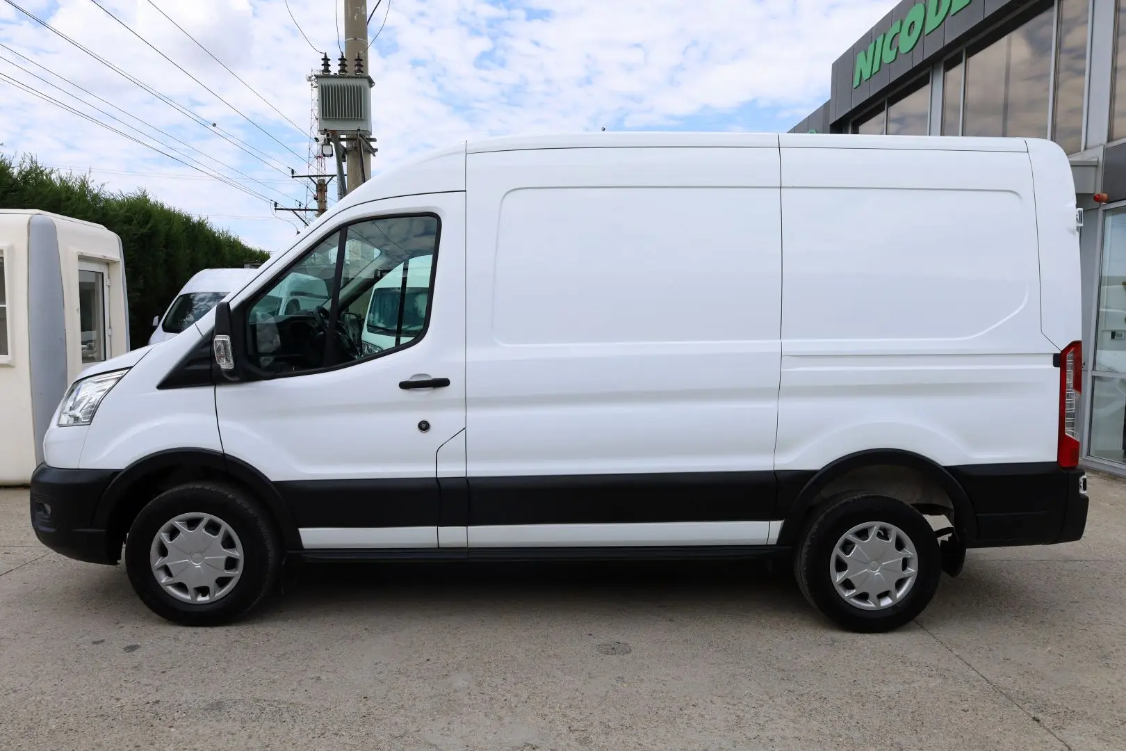 Ford Transit L2H2 2.0 130CP
