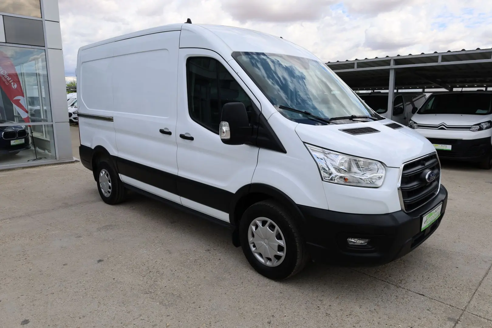 Ford Transit L2H2 2.0 130CP