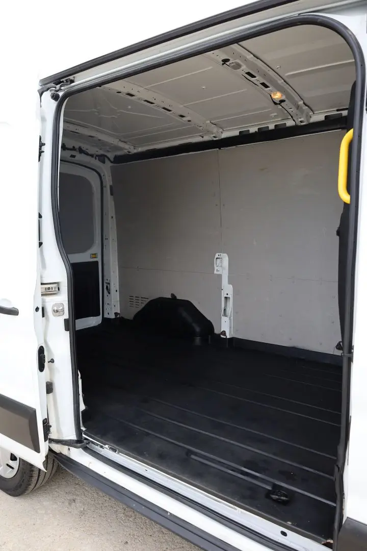 Ford Transit L2H2 2.0 130CP