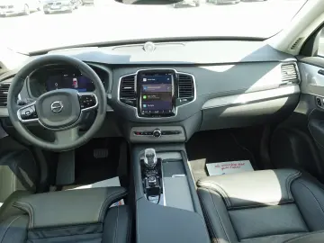 XC90 Recharge Ultimate T8 AWD/360°/Pano/B&W/BLS