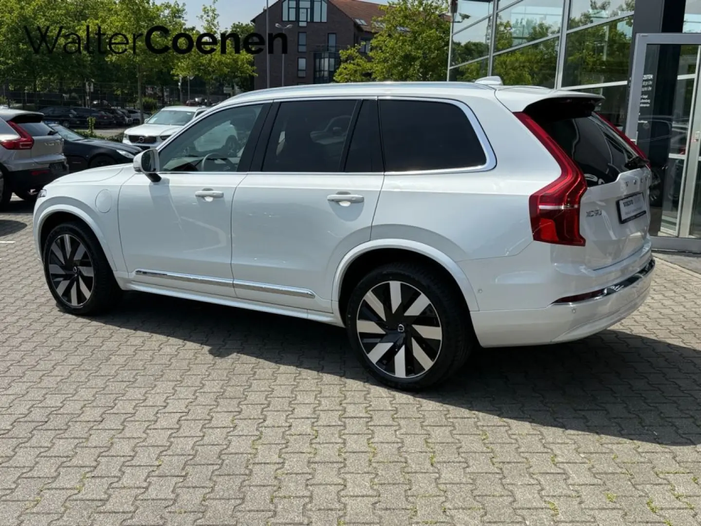 XC90 T8 AWD Sitzbelüftung+360'Kam+Memory+Pano
