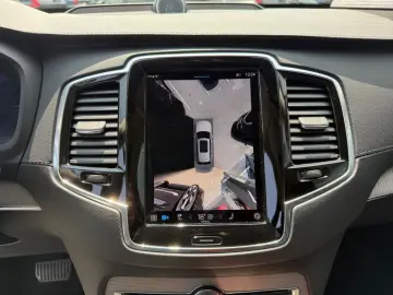 XC90 T8 AWD Sitzbelüftung+360'Kam+Memory+Pano