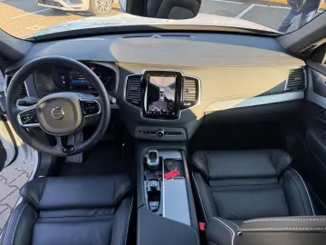 XC90 T8 AWD Plug-in Hybrid Plus Bright  360° NAV