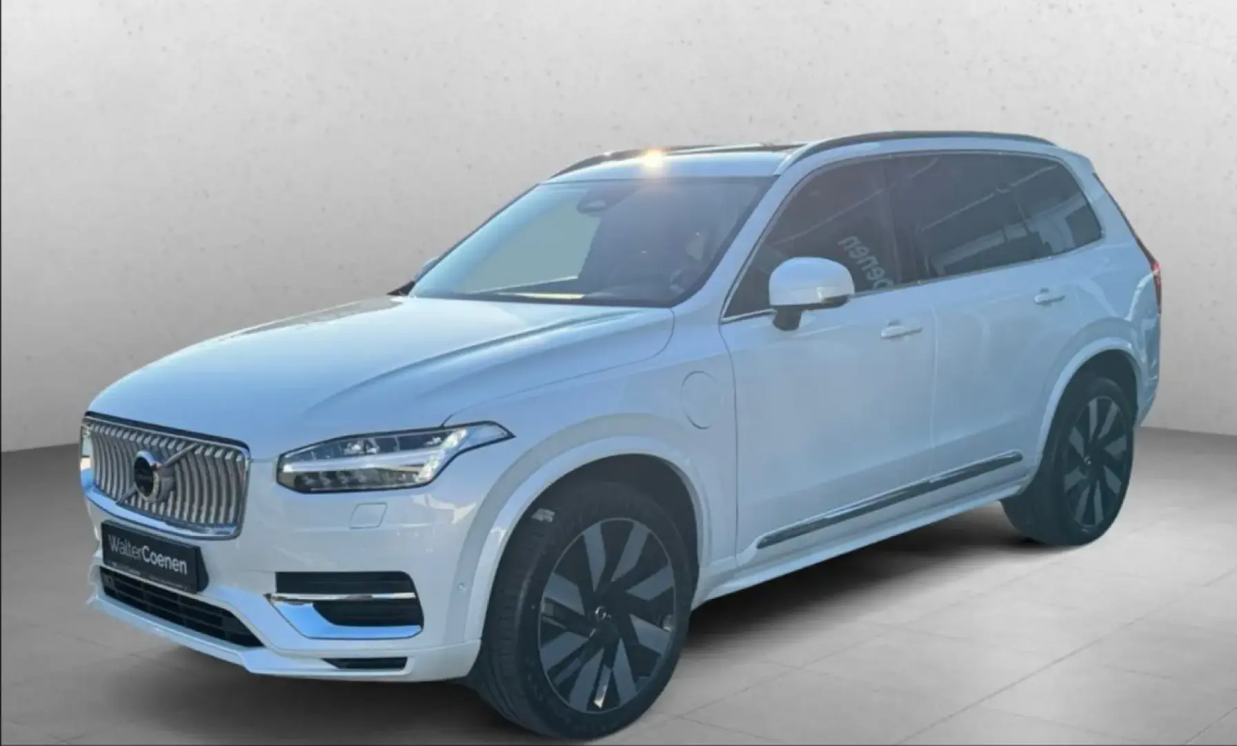 XC90 T8 AWD Plug-in Hybrid Plus Bright  360  NAV