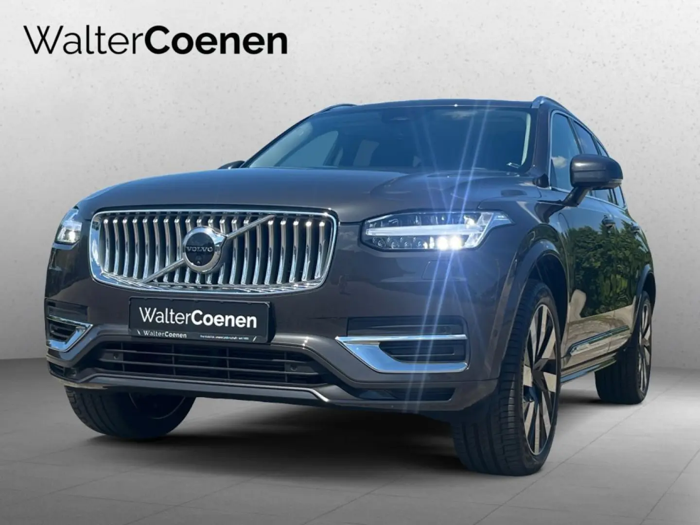 XC90 T8 AWD Recharge Plus Bright  Adaptives Luft
