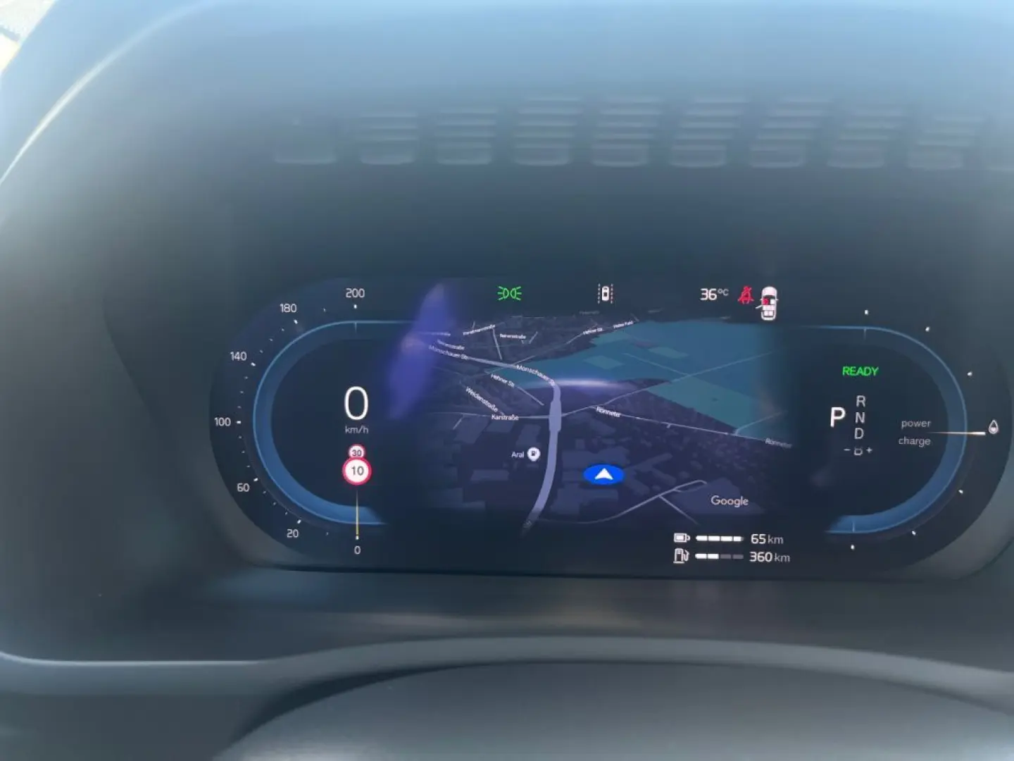 XC90 T8 AWD Recharge Plus Bright  Adaptives Luft