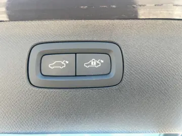 XC90 T8 AWD Recharge Plus Bright  Adaptives Luft