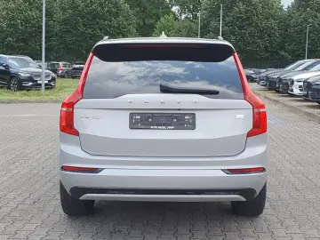 XC90 Recharge T8 AWD Plus Dark